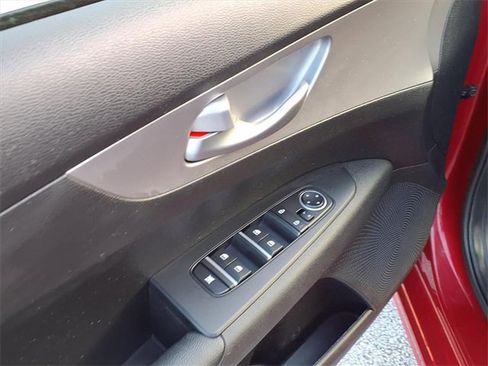 Used 2024 Kia Forte LXS w/ LXS Technology Package image 14