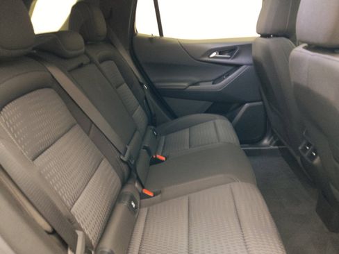 Used 2025 Chevrolet Equinox LT FWD image 19