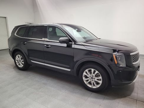 Used 2021 Kia Telluride LX FWD image 11