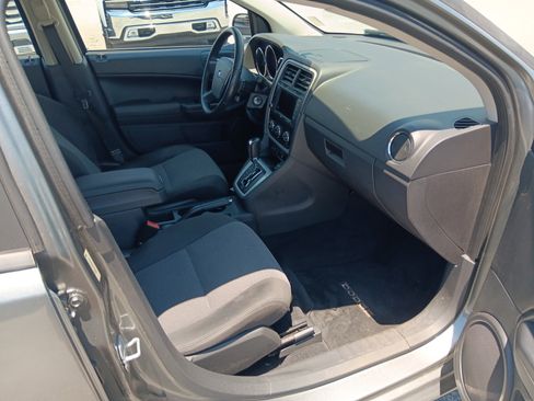 Used 2011 Dodge Caliber Rush FWD image 19