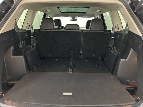 Used 2023 Volkswagen Atlas SEL Premium AWD/4WD image 31