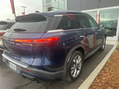 Certified 2023 INFINITI QX60 Luxe w/ Cargo Package image 3