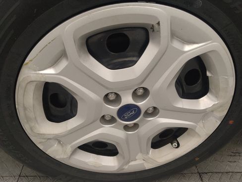 Used 2017 Ford Escape S FWD image 31