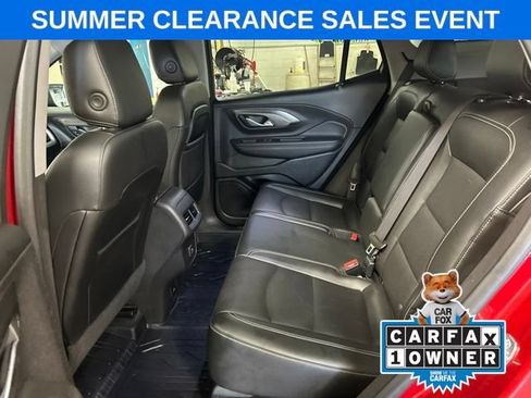 Used 2022 GMC Terrain SLT w/ Infotainment Package II AWD/4WD image 19