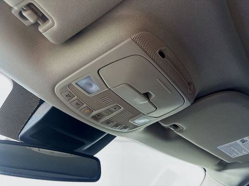 Used 2019 Ford Expedition Platinum RWD image 35