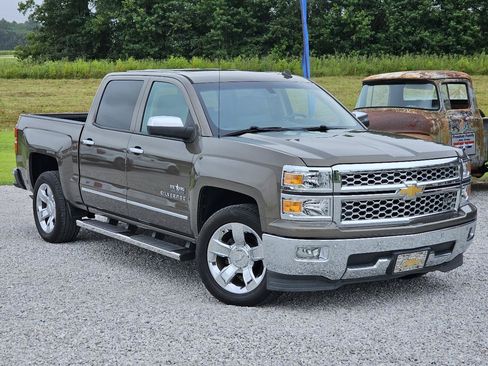 Used 2014 Chevrolet Silverado 1500 LTZ w/ Texas Edition, 1LZ Trim RWD image 2