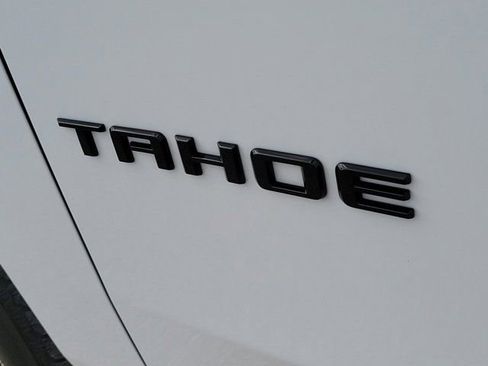 Used 2022 Chevrolet Tahoe RST w/ Luxury Package RWD image 9