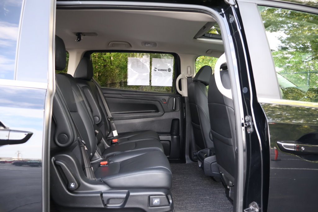 Used 2025 Honda Odyssey EX-L image 48
