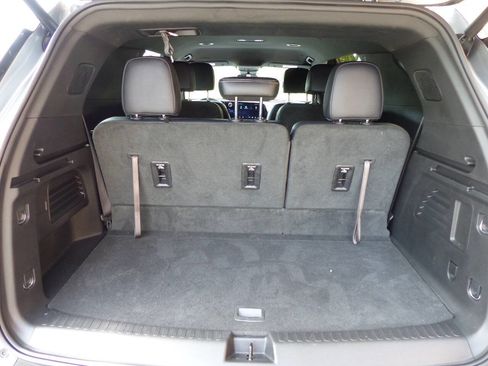 Used 2025 Chevrolet Traverse LT w/ LPO, Floor Liner Package AWD/4WD image 42