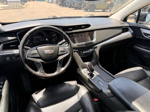 Used 2019 Cadillac XT5 Luxury FWD image 36