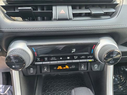 Used 2023 Toyota RAV4 XLE w/ Convenience Package AWD/4WD image 18