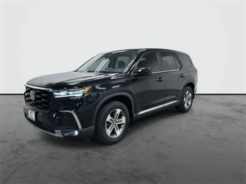 Certified 2025 Honda Pilot EX-L image 8