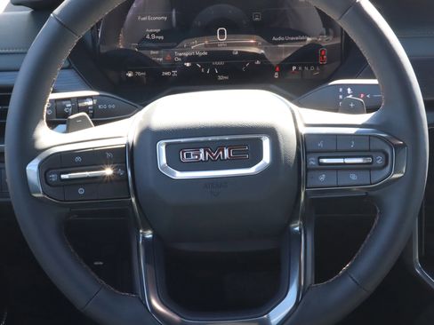 New 2026 GMC Acadia AT4 w/ Luxury Package AWD/4WD image 14