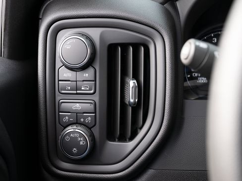 Used 2025 Chevrolet Silverado 1500 Custom w/ Rally Edition image 25