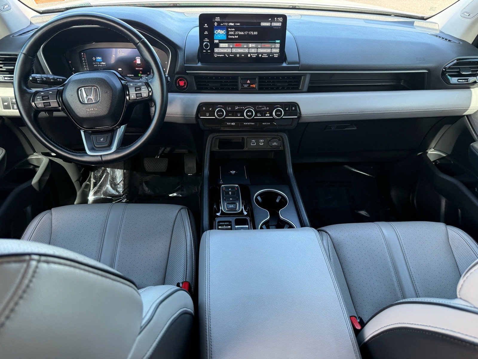 Used 2024 Honda Pilot Elite image 30