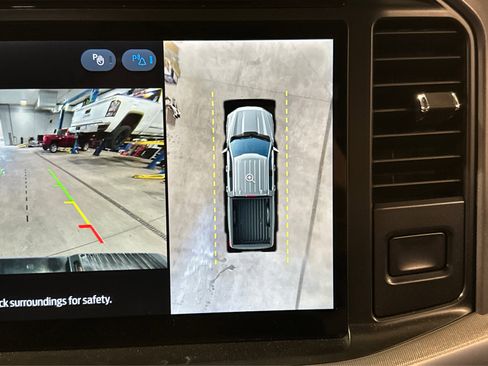 Used 2024 Ford F150 Lariat w/ Mobile Office Package image 33