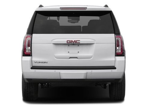Used 2017 GMC Yukon SLE w/ SLE Value Package AWD/4WD image 8