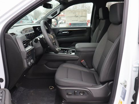 New 2026 Chevrolet Tahoe LS image 4