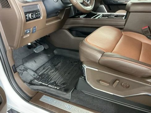 Used 2025 Ford F450 King Ranch w/ Chrome Package image 19