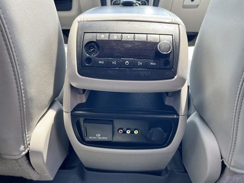 Used 2012 GMC Acadia SLT w/ Technology Package AWD/4WD image 37