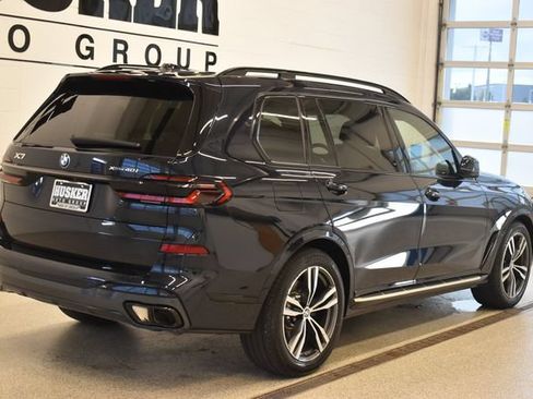 Used 2026 BMW X7 xDrive40i w/ M Sport Package AWD/4WD image 4