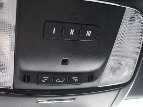 Used 2025 Dodge Durango GT image 17