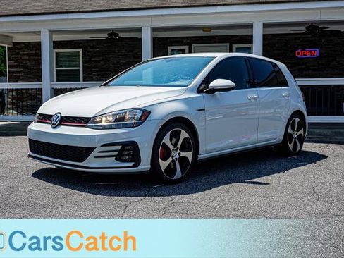 Used 2018 Volkswagen GTI S FWD image 8
