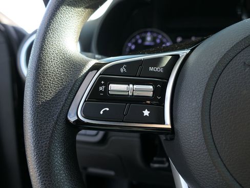 Used 2024 Kia Forte LXS w/ LXS Technology Package image 15