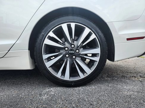 Used 2018 Lincoln MKZ Reserve w/ Climate Package FWD image 21