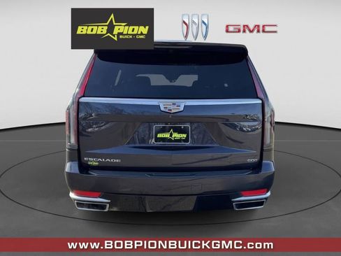 Certified 2022 Cadillac Escalade Premium Luxury w/ Performance Package image 7