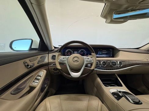 Used 2020 Mercedes-Benz S 450 Sedan image 18