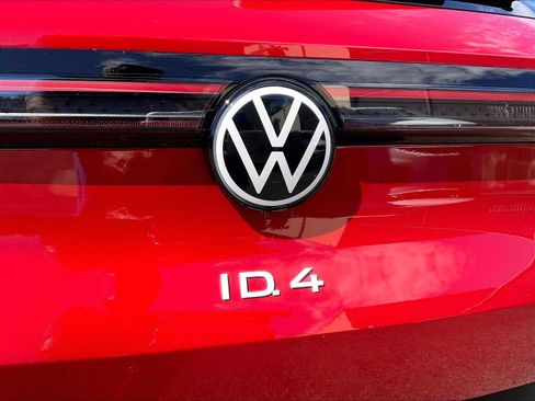 Certified 2023 Volkswagen ID.4 Pro S RWD image 29