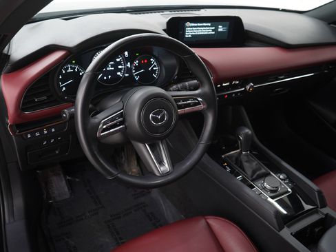 Used 2023 MAZDA MAZDA3 Hatchback w/Premium Plus Pkg image 22