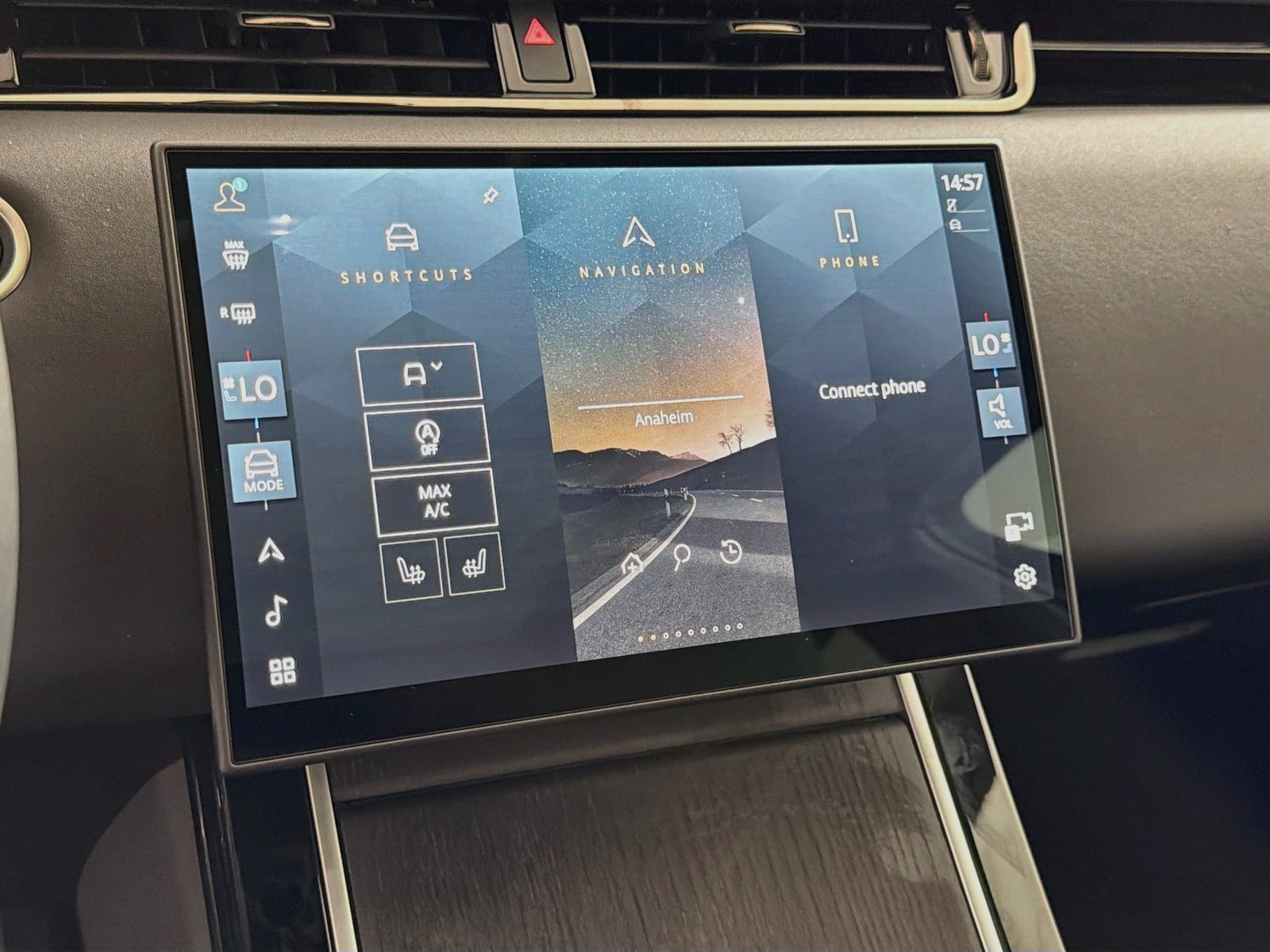 New 2026 Land Rover Range Rover Evoque S AWD/4WD image 14