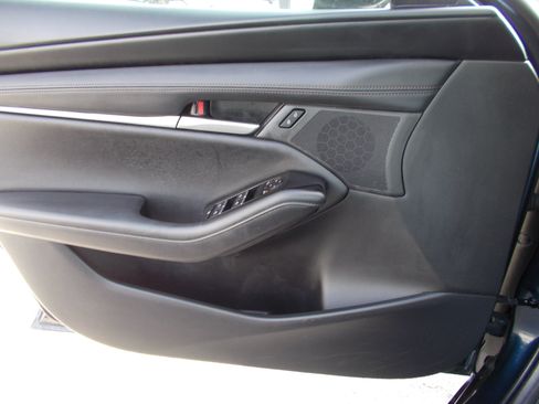 Used 2025 MAZDA MAZDA3 s Sport FWD image 8