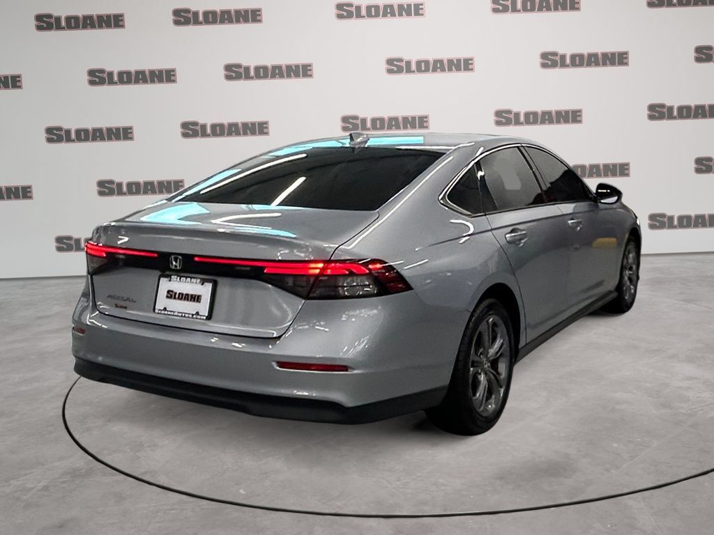 Used 2023 Honda Accord EX image 5
