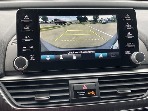Used 2021 Honda Accord EX-L image 17