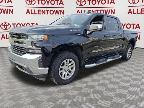 Used 2020 Chevrolet Silverado 1500 LT w/ All-Star Edition AWD/4WD image 3