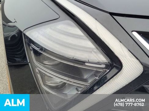 Used 2025 Kia Sportage SX image 22