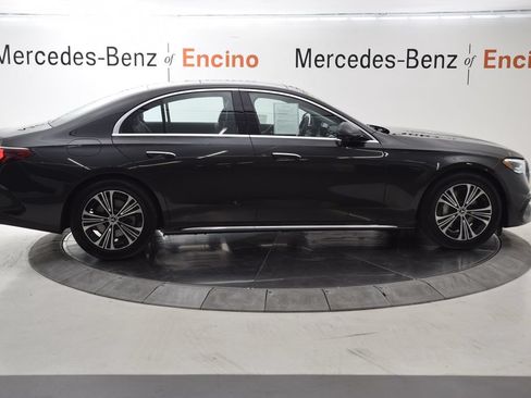 Used 2026 Mercedes-Benz E 350 4MATIC Sedan image 7