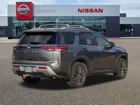 Used 2022 Nissan Pathfinder SL w/ SL Premium Package AWD/4WD image 7