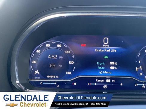 Used 2024 Chevrolet Suburban RST RWD image 9