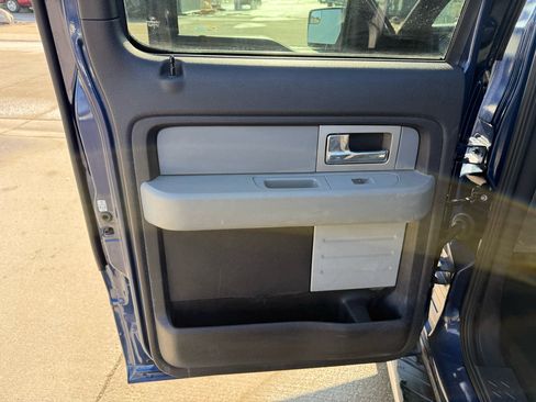 Used 2011 Ford F150 XLT w/ XLT Chrome Pkg image 20