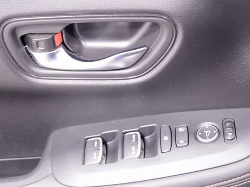 Certified 2024 Honda HR-V Sport image 24