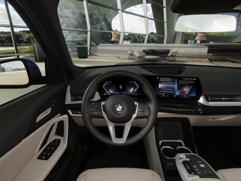 Used 2025 BMW X1 xDrive28i image 36