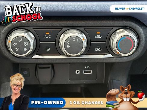 Used 2024 Nissan Versa SV FWD image 22