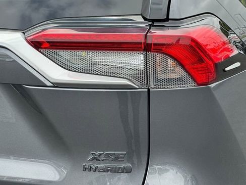 Certified 2021 Toyota RAV4 XSE AWD/4WD image 34