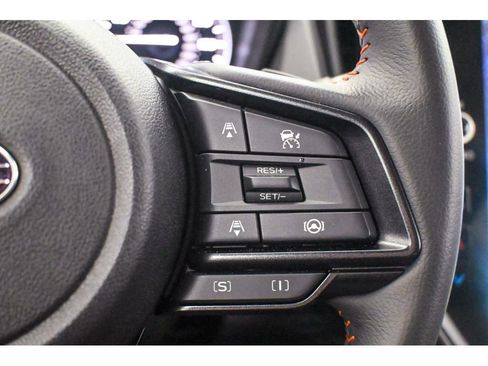 Used 2025 Subaru Crosstrek 2.5i Limited w/ Crosstrek Mirror Package image 23