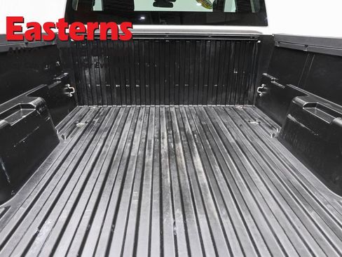 Used 2024 Toyota Tacoma SR RWD image 9