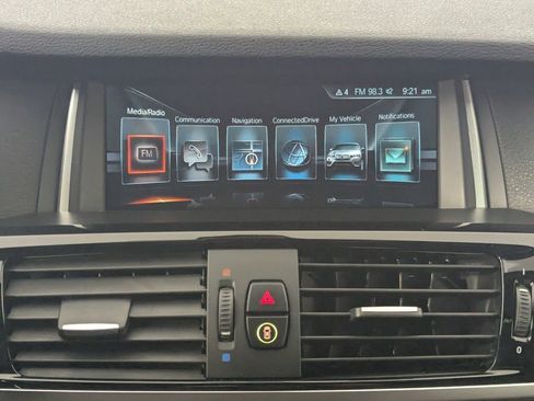 Used 2018 BMW X4 xDrive28i AWD/4WD image 18